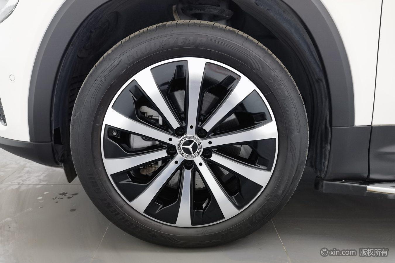 Mercedes-Benz GLB 2024 GLB 220 Fashion