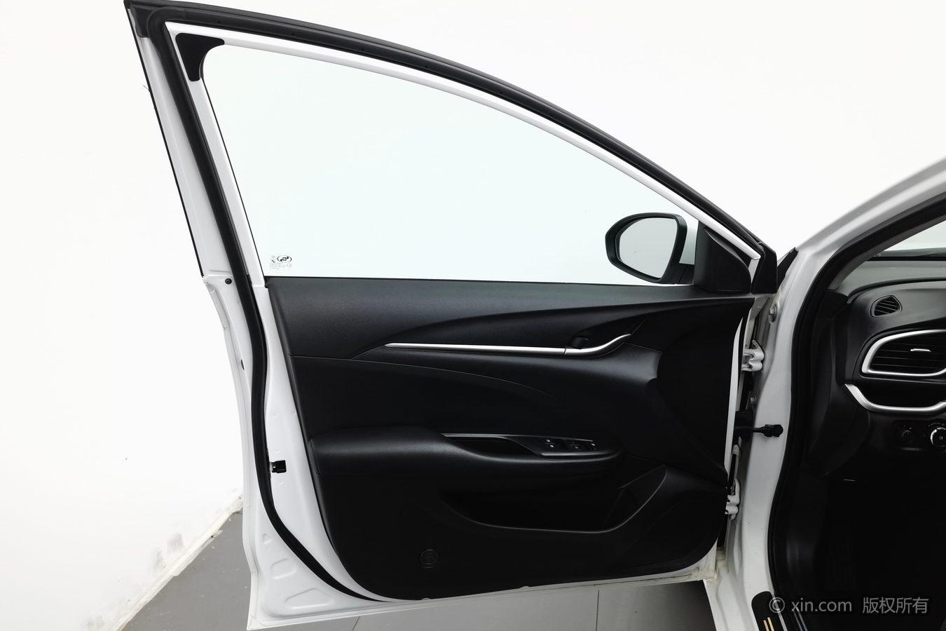 Buick Excelle — фотографии объявления, Фото 12