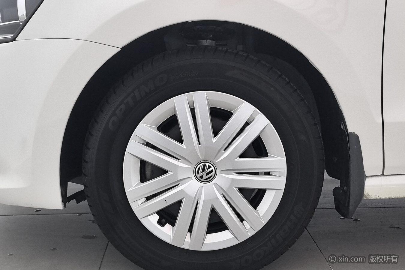 Volkswagen Polo 2016 1.4L AT