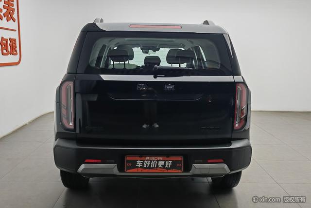 BAIC BJ30 2024 1.5 T DHT — фото 3
