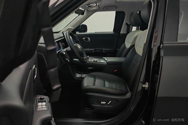 BAIC BJ30 2024 1.5 T DHT — фото 17