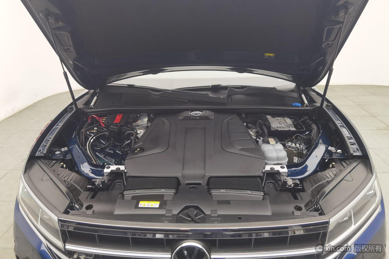 Volkswagen Touareg 2021 2.0TSI