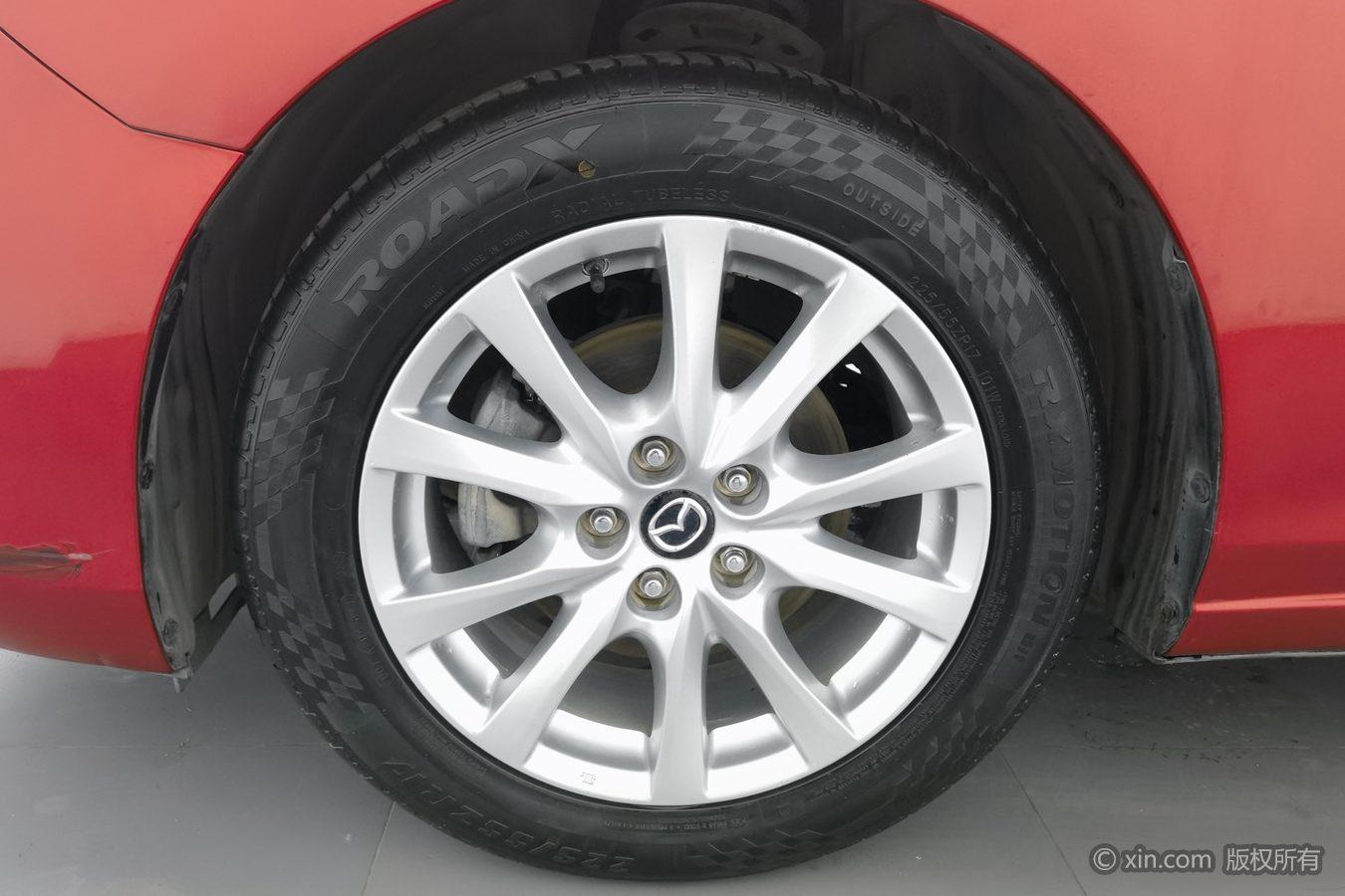 Mazda Atenza 2014 2.0L Luxury