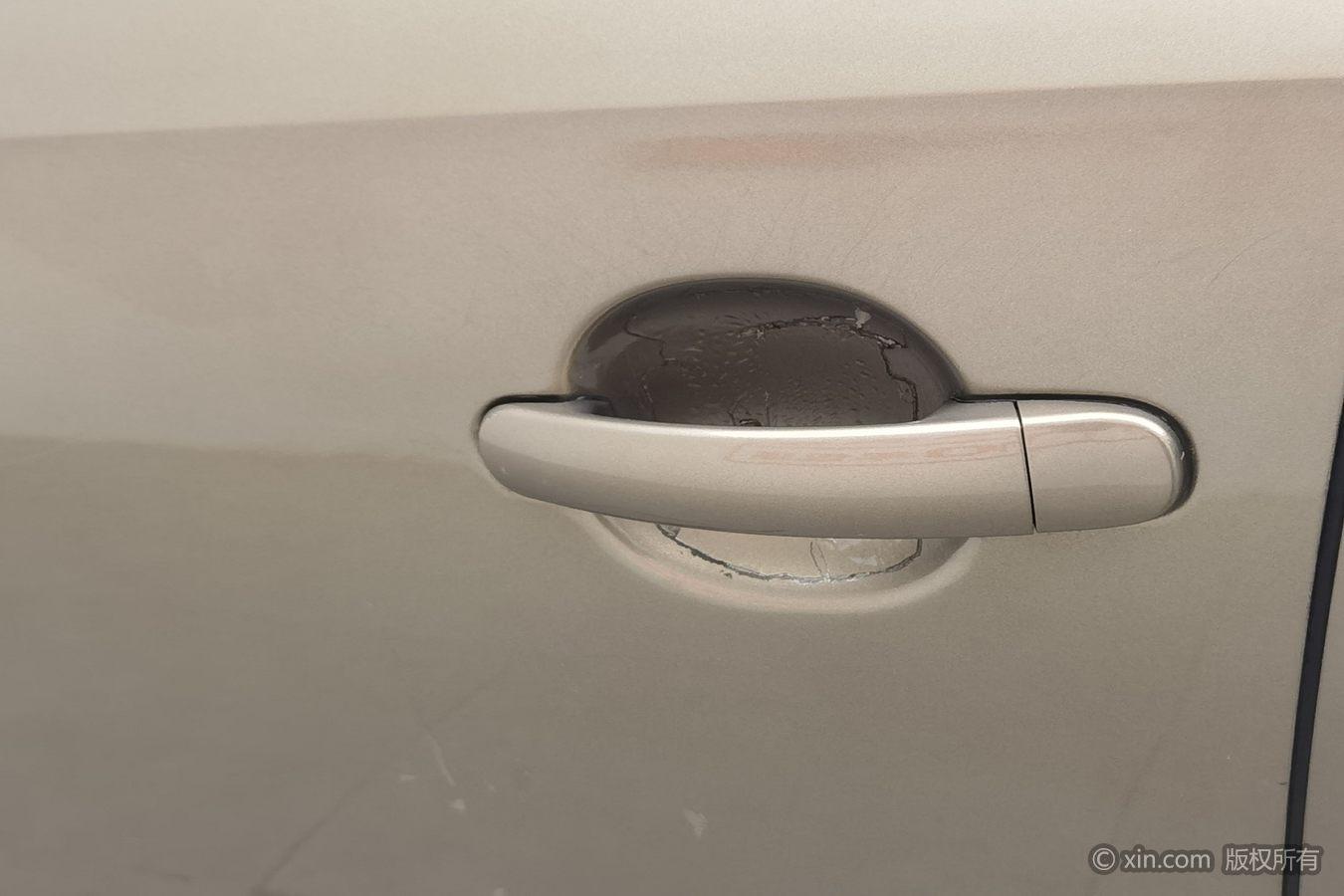 Volkswagen Sagitar 2014 1.6L MT Comfort