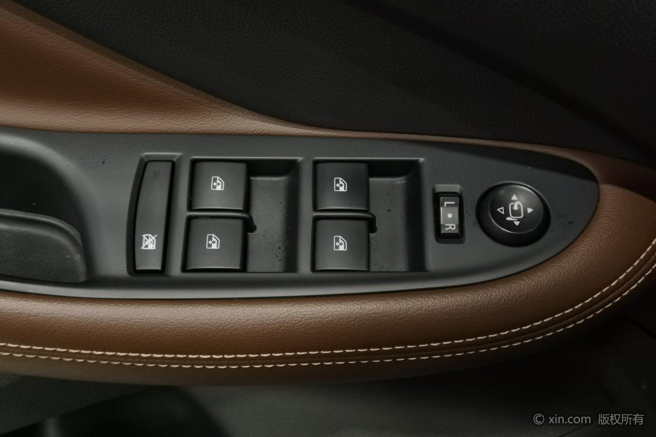 Buick Envision: фотография 12 из 24