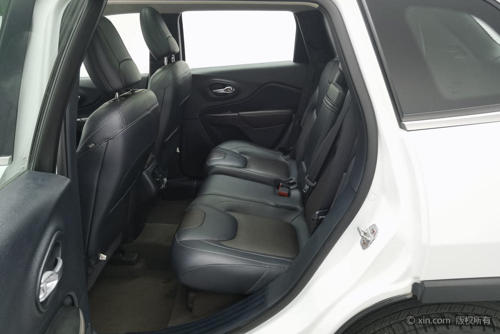 Jeep Cherokee, фото 20