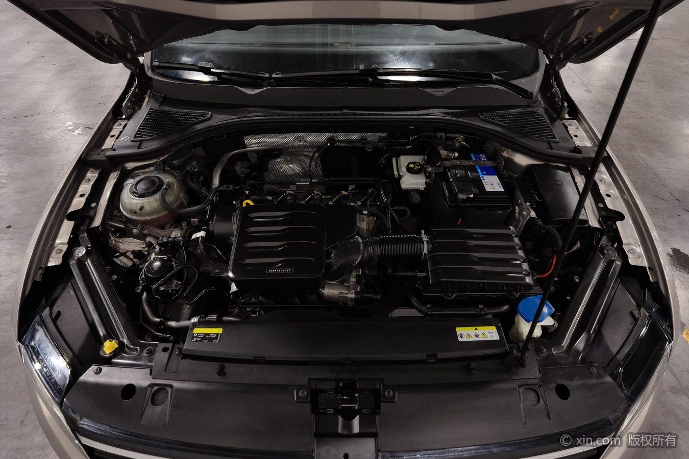 Volkswagen Bora 2021 1.5L AT Comfort Smart Connect