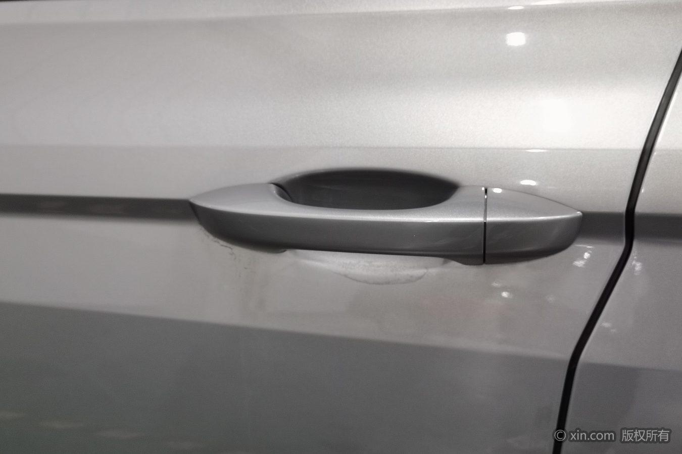 Volkswagen Bora 2021 1.5L AT Comfort Smart Connect