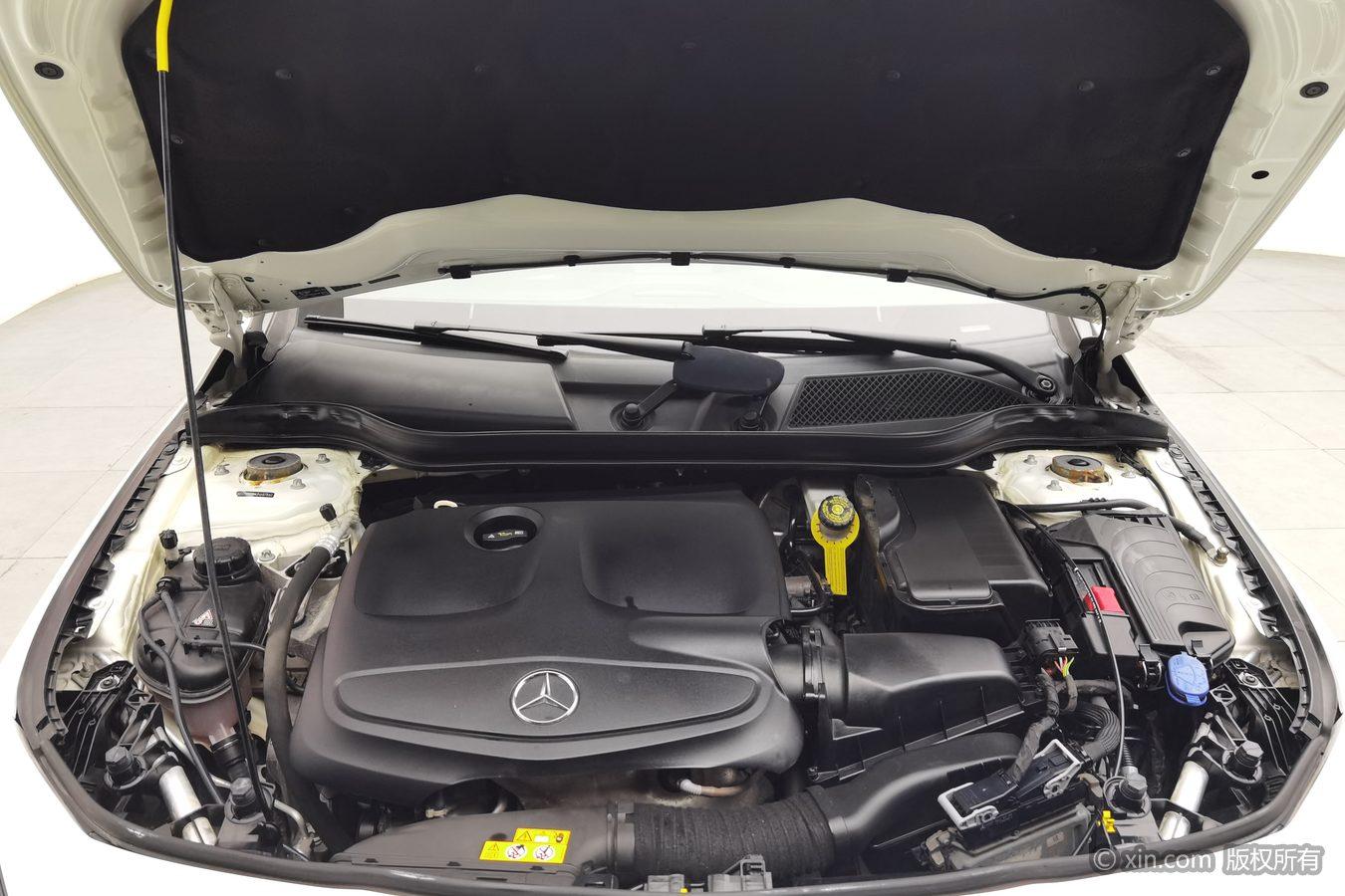 Mercedes-Benz CLA 2018 CLA 200 Fashion