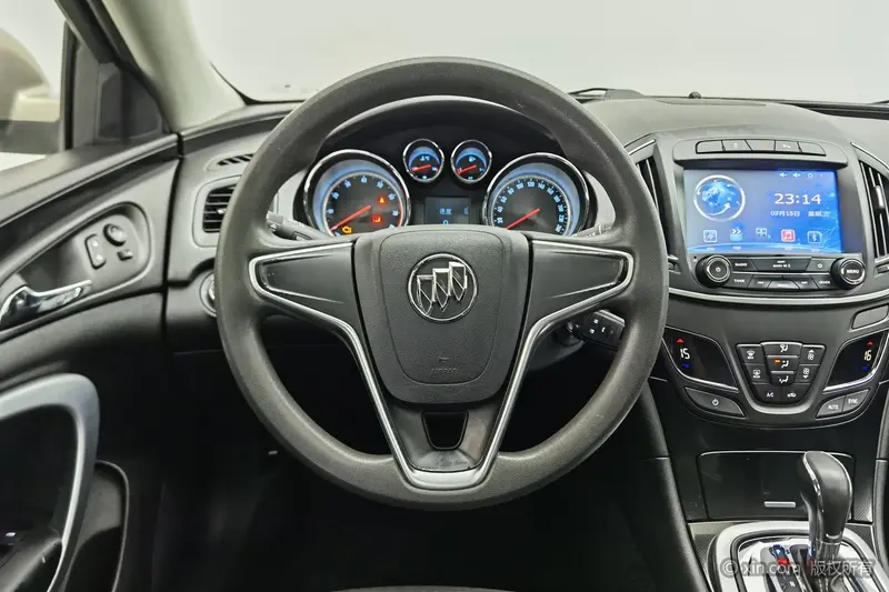 Buick Regal — фото 9