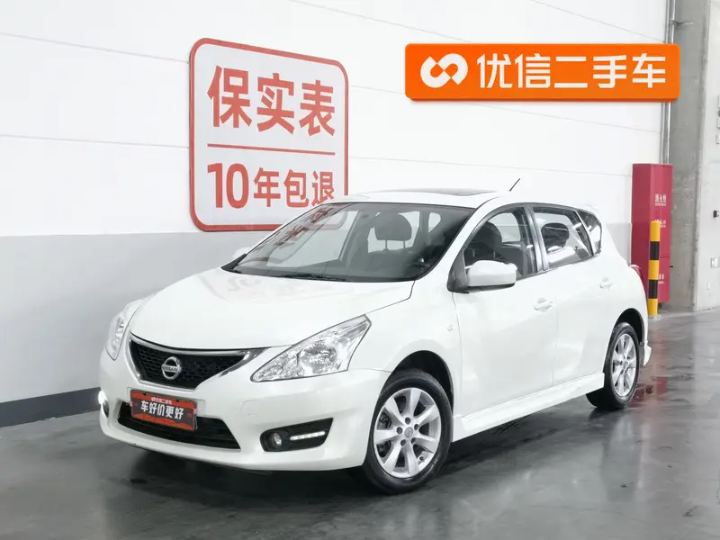 Nissan TIIDA 1.6 L CVT