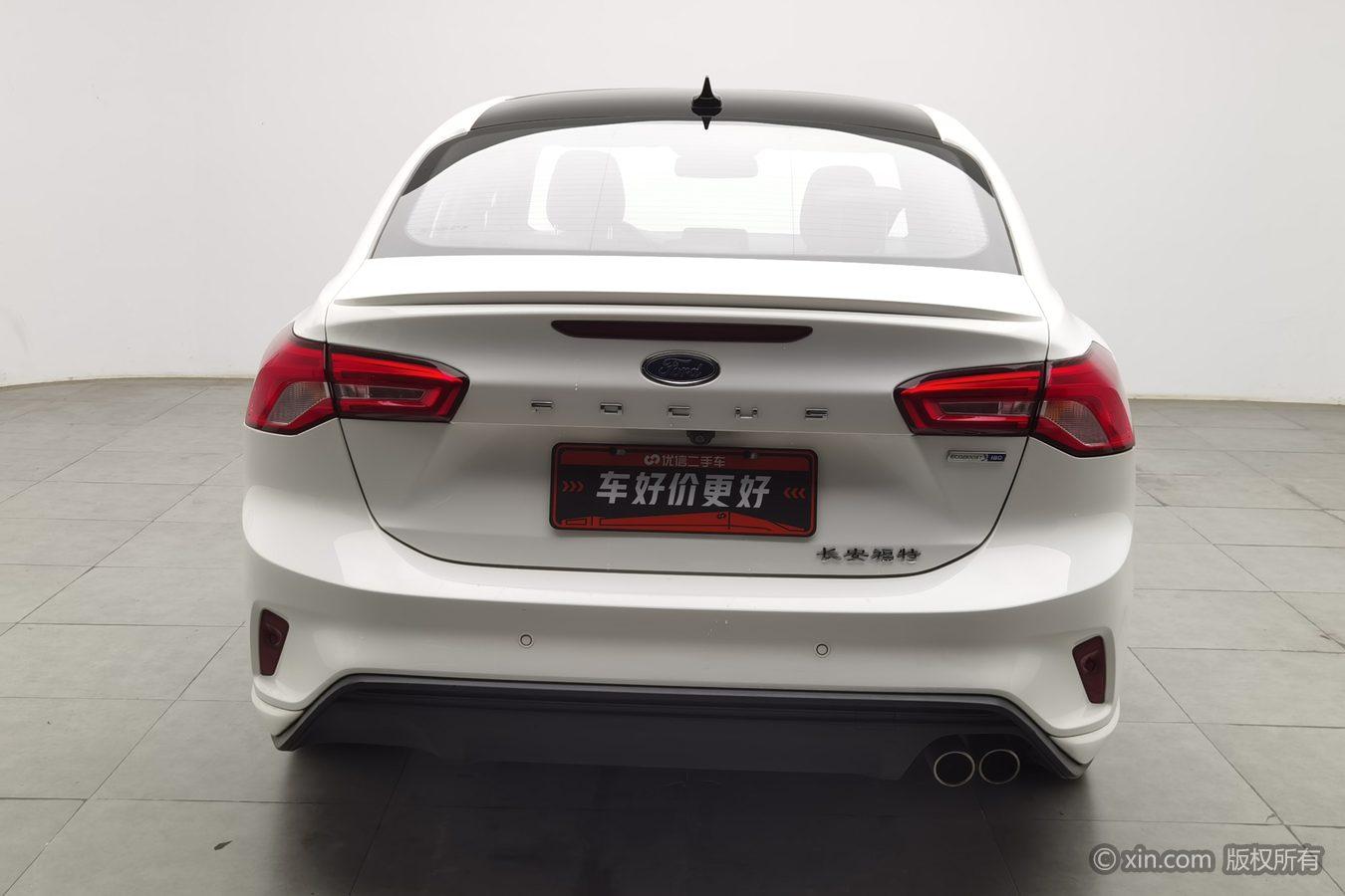 Ford Focus 2020 EcoBoost 180 AT ST Line