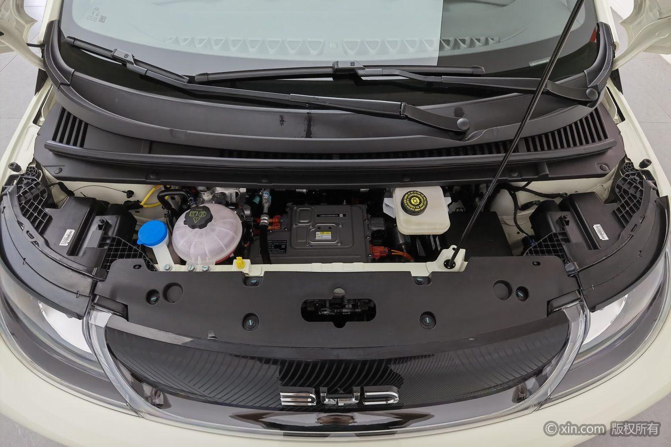 BYD Dolphin 2025 420KM Freedom