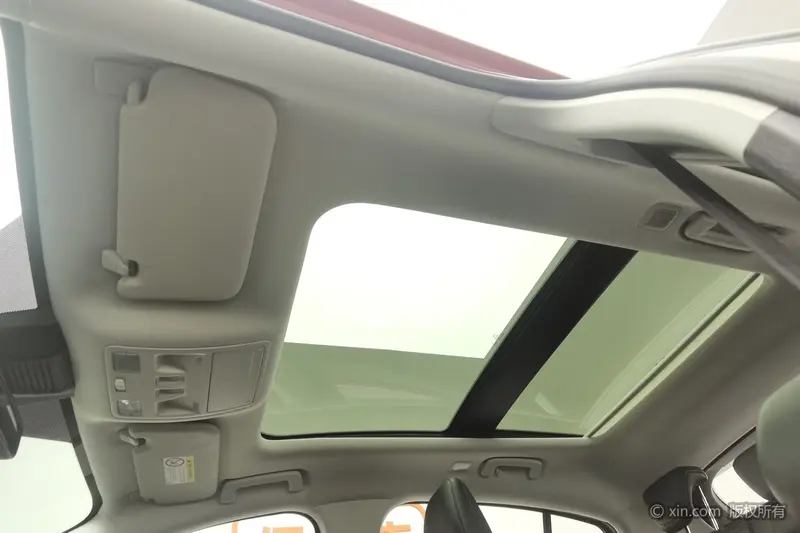 Ford Focus Active — фото 16