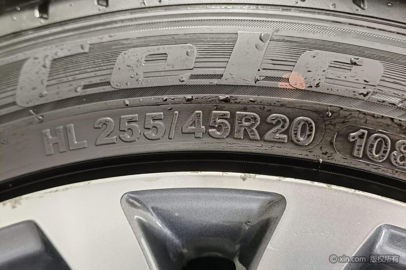 Hongqi HS5 2019 2.0T
