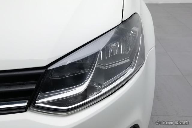 Volkswagen Polo 2016 1.6 L ATComfort — фото 7