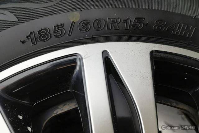 Volkswagen Polo 2016 1.6 L ATComfort — фото 9