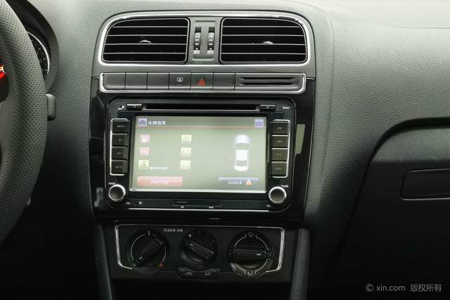 Volkswagen Polo 2016 1.6 L ATComfort — фото 11