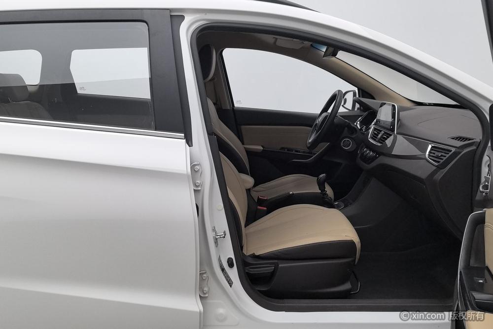 Baojun 310W, фото 24