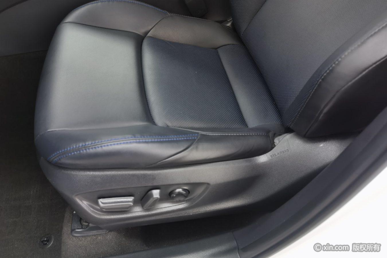 Toyota C-HR id 4451567 из Китая 7