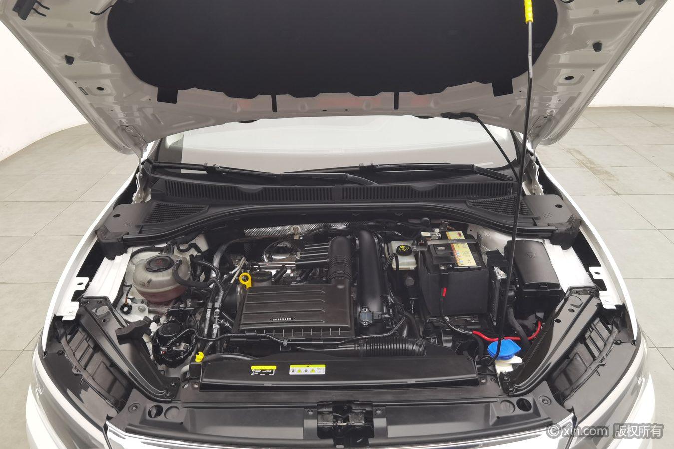Volkswagen Sagitar 2021 280TSI DSG