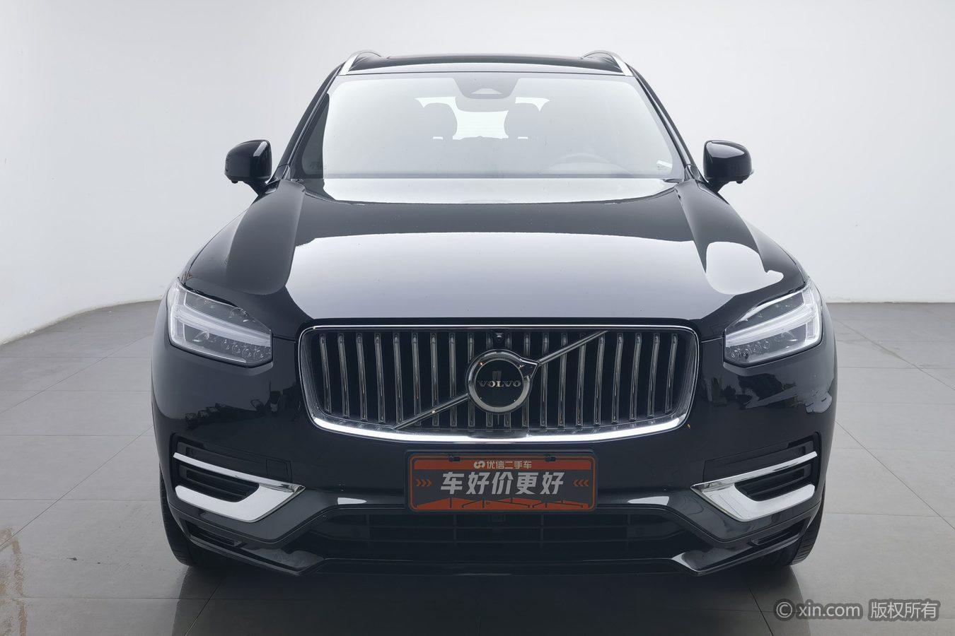 Volvo XC90 2023 B5 Luxury 7 мест