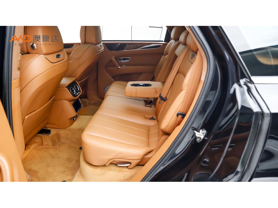 Bentley Bentayga 2018 4.0T V8