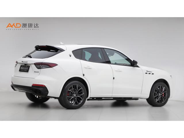 Maserati Levante 2022 3.0 T Modena — фото 4