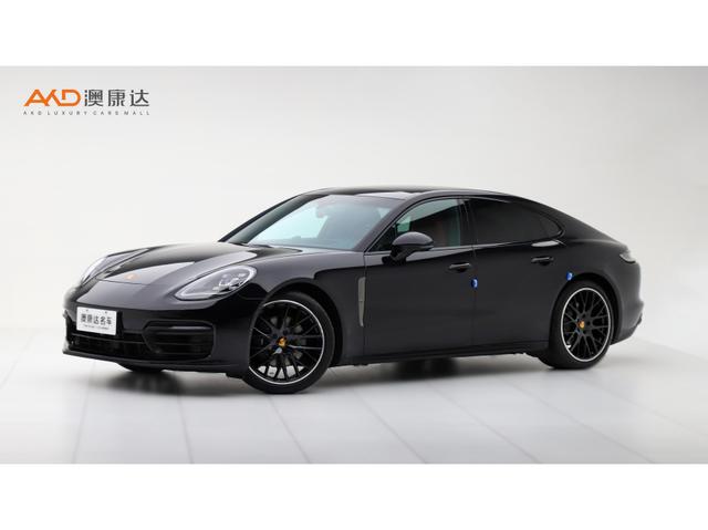 Porsche Panamera 2023 года выпуска
