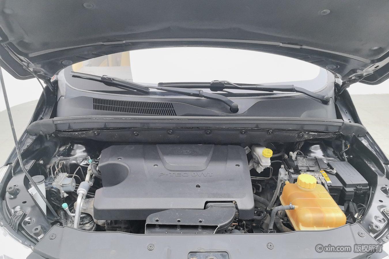 Baojun 730 2014 1.5L MT 5 мест