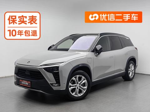 Nio ES8