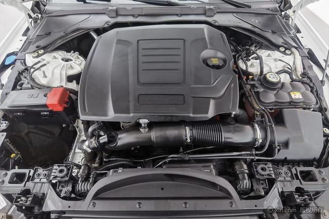 Jaguar XFL 2021 2.0 T P 200 2 WD — фото 5
