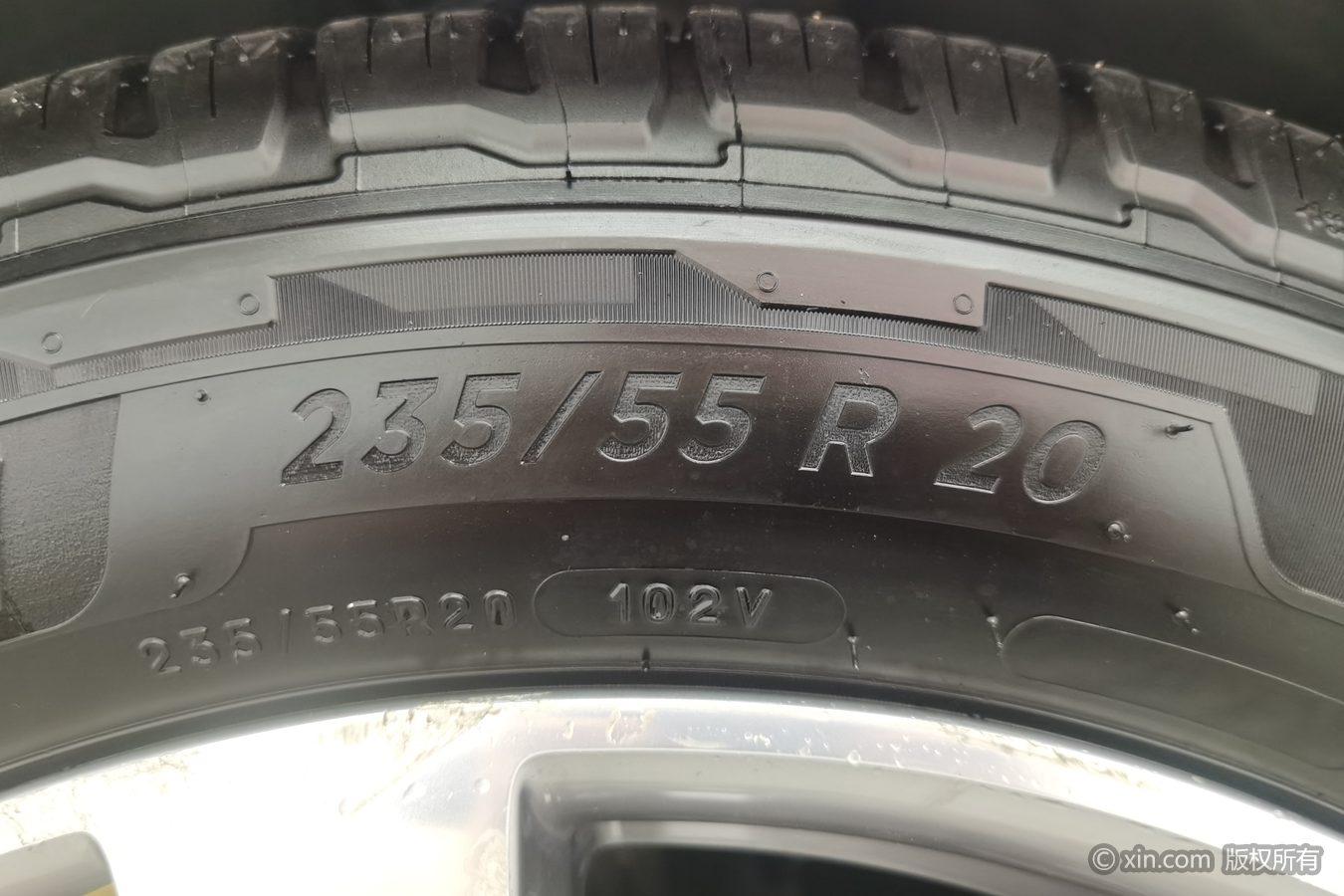 Cadillac XT6 2020 28T мест Luxury