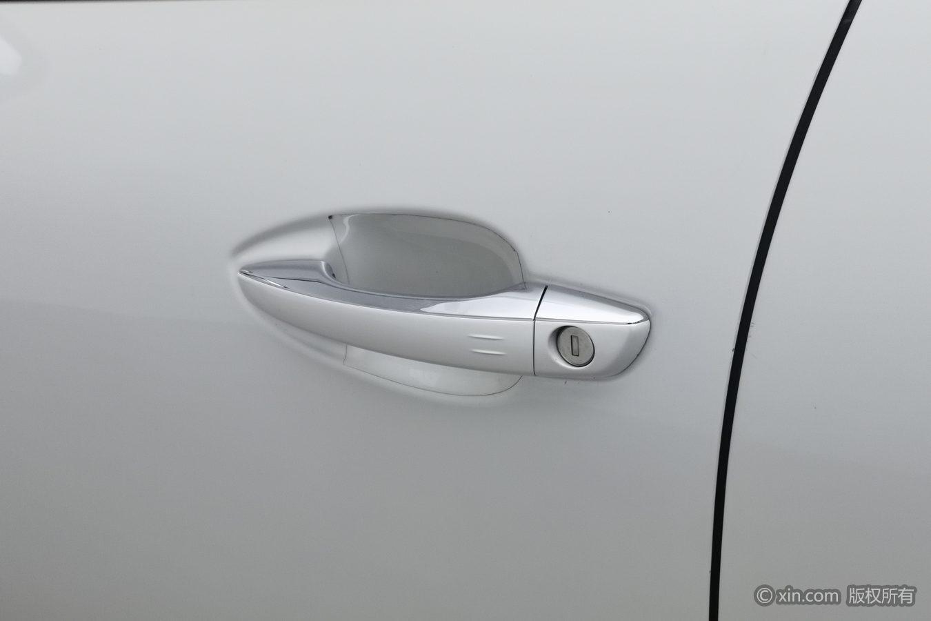 Peugeot 5008 2017 350THP 7 мест Elite