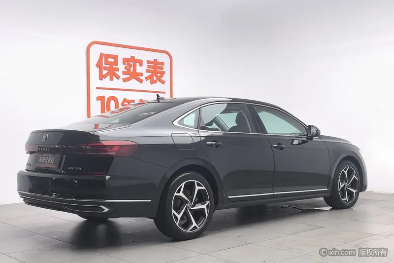 Volkswagen Passat — фото 4