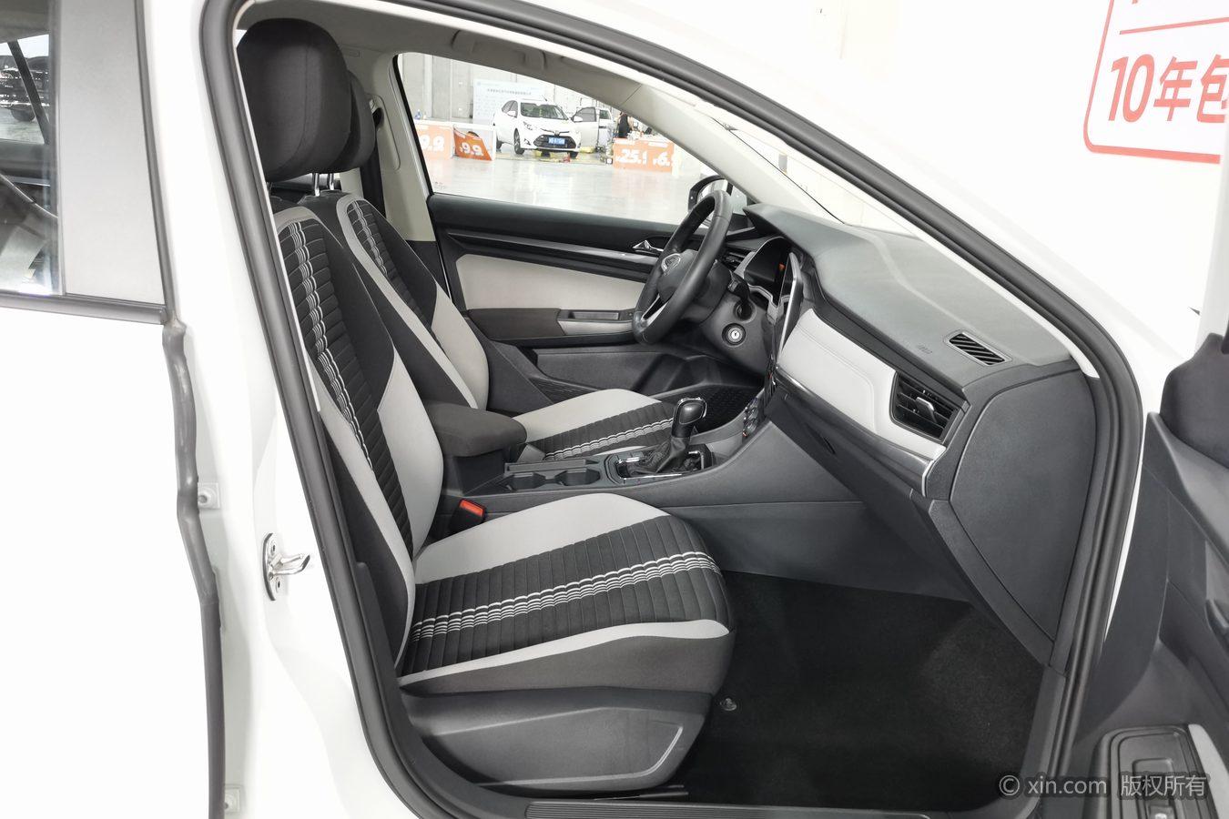 Volkswagen Bora 2022 Белый из Китая, фото 2