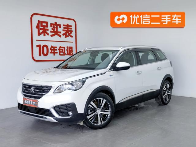 Peugeot 5008 2017 года выпуска
