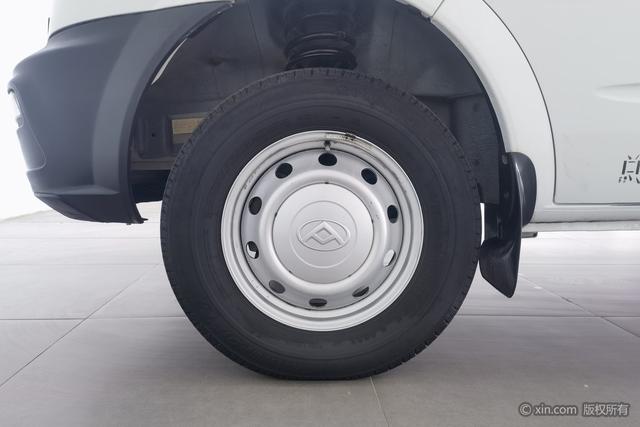Maxus V80 2020 2.5 T MT 2/3 — фото 9