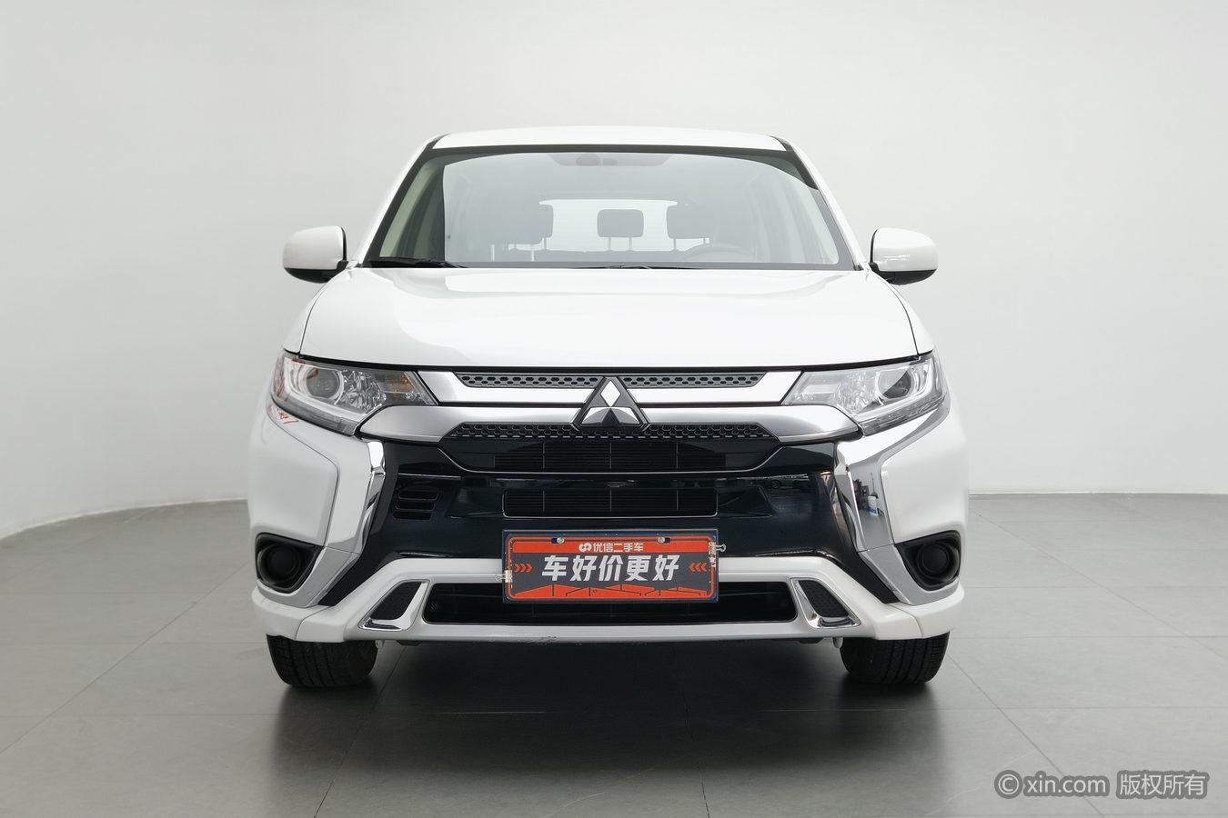 Mitsubishi Outlander 2021 2.0L 5 мест