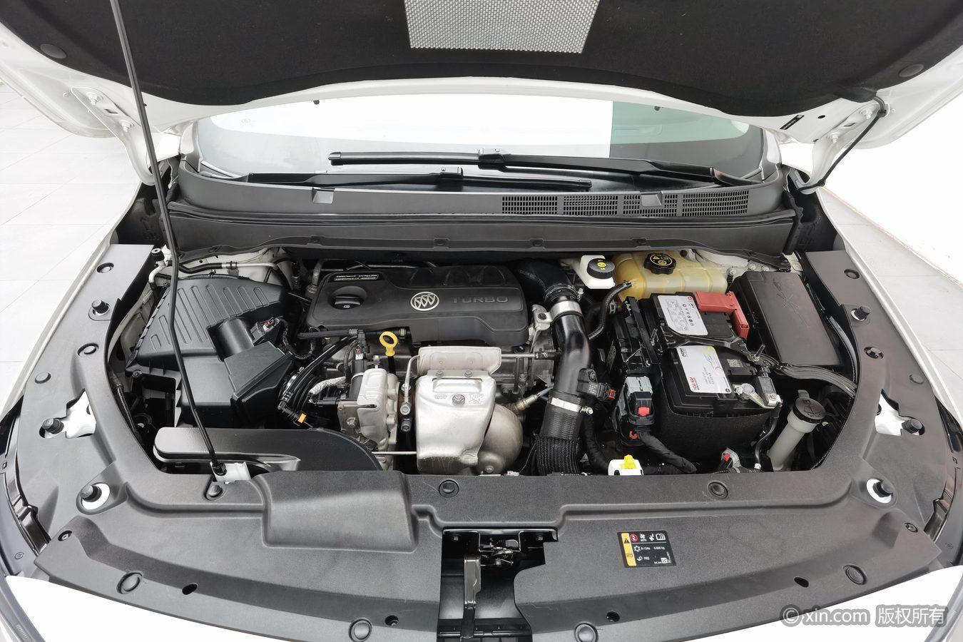 Buick GL6 2021 323T Luxury