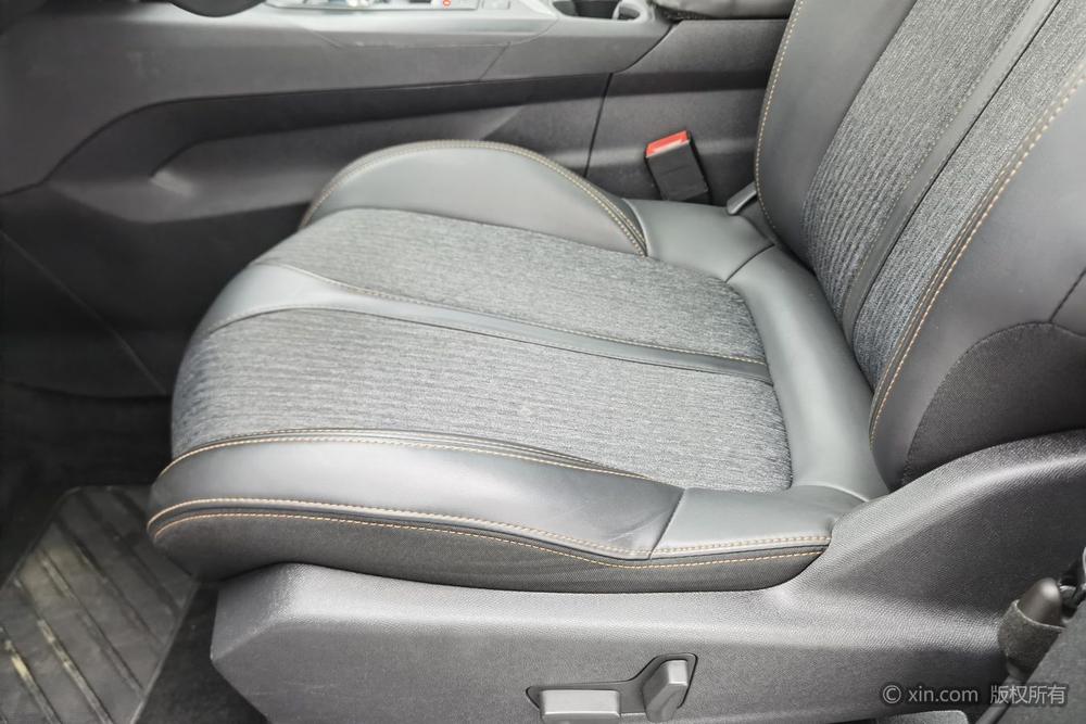 Peugeot 5008, фото 17