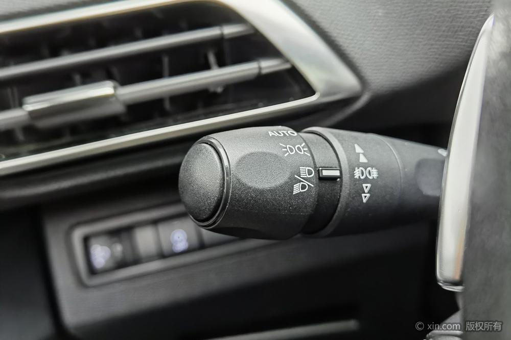 Peugeot 5008, фото 15
