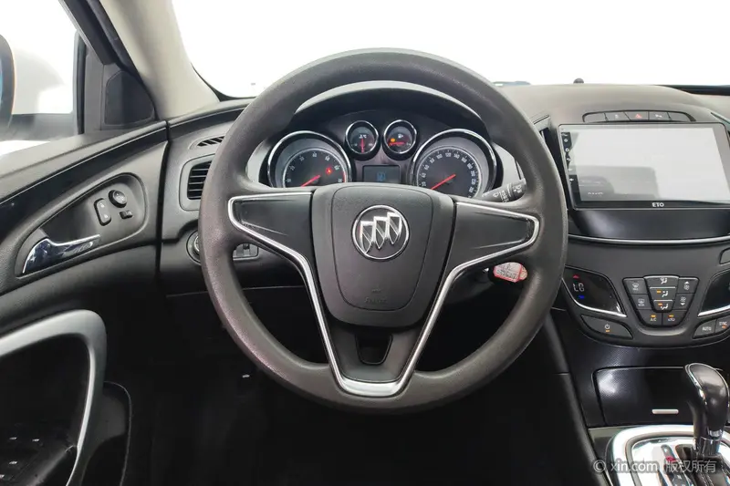 Buick Regal — фото 9