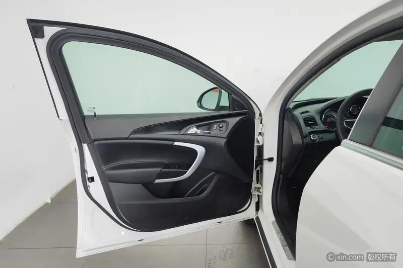 Buick Regal — фото 17