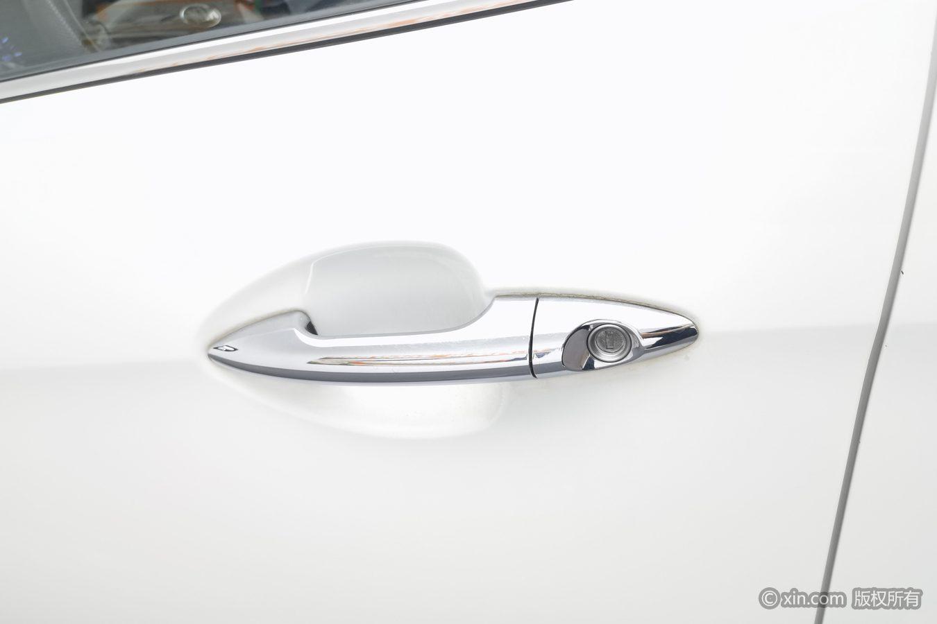 Kia K2 2015 1.4L MT GLS