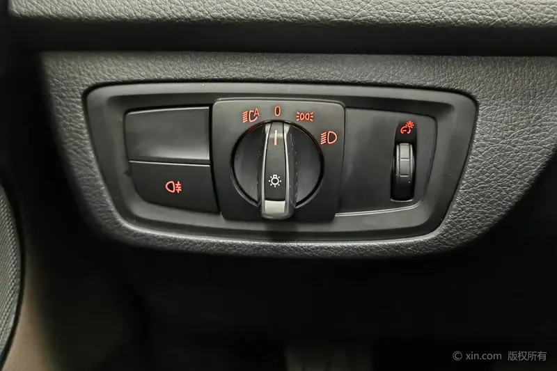 BMW 1 Series — фото 11
