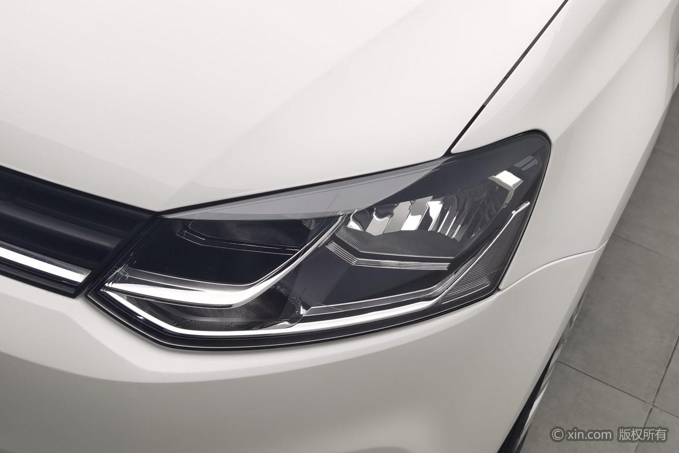Volkswagen Polo 2016 1.6L AT Comfort