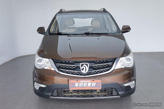 Wuling Baojun 730 2015 1.8 L MT ESP 7 — фото 2
