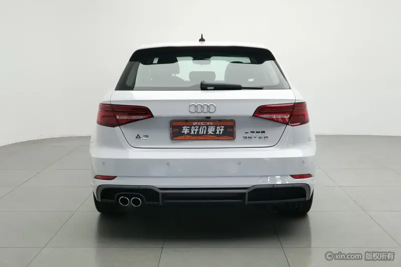 Audi A 3 Sportback 35 TFSI V — фото 3