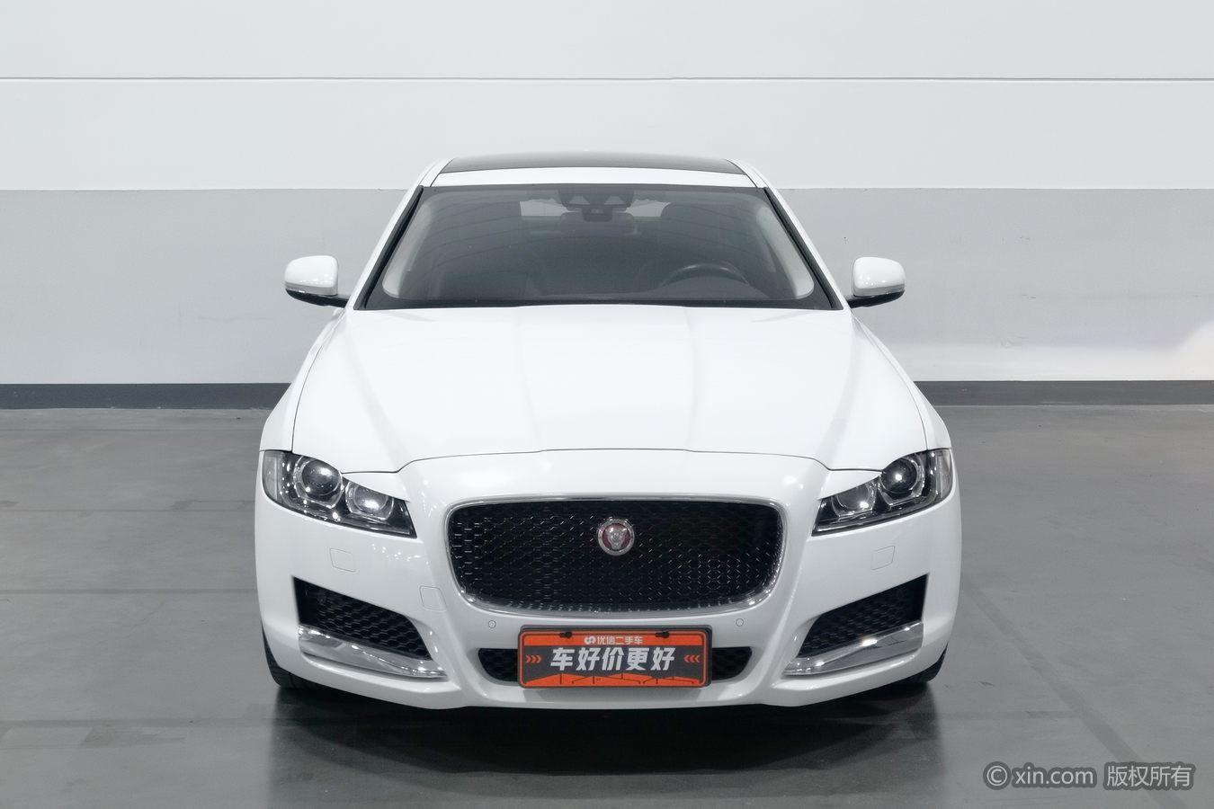 Jaguar XFL: фотография 3 из 24